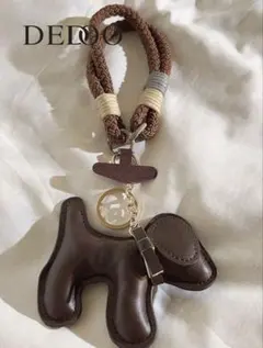 DEDO 犬型キーホルダー ブラウン 約11cm
