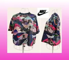 NIKE ナイキ 総柄 マルチカラー 半袖 Tシャツ レディースMサイズのサムネイル
