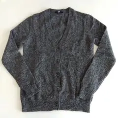 ユニクロ vネックカーディガン