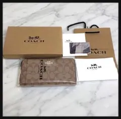 COACH コーチ 二つ折り財布 猫柄 シグネチャー 箱付き 新品未開封
