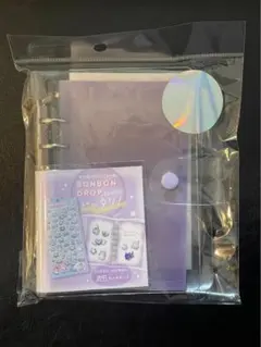 クーリア シールバインダー シール帳 透明 パープル　ボンボンドロップ