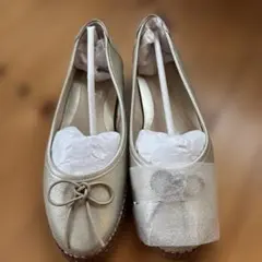 COLE HAAN ゴールド バレエシューズ