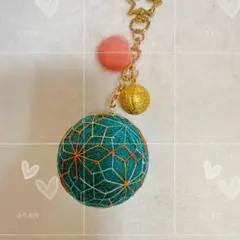 絹糸 小さな手まり 3cm バッグチャーム 天然石 ハンドメイド - メルカリ