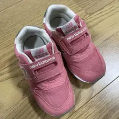 new balance 996 キッズシューズ ピンク