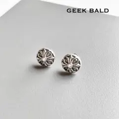 シルバークロスピアス　ワンポイント　人気　シンプルアクセサリーNo2