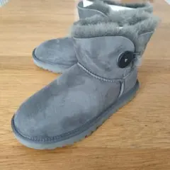 UGG ムートンブーツ グレーのサムネイル