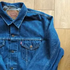 7050302リーバイスデニムジャケット　ポルトガル製