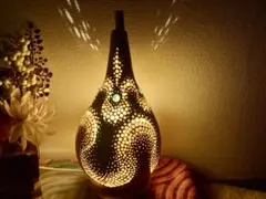 陶器製 球体ランプ 魚 花柄 透かし彫り - メルカリ