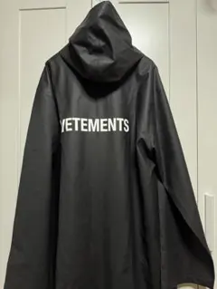 2026年最新】vetementsコートの人気アイテム - メルカリ