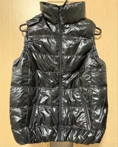 ユニクロ　UNIQLO プレミアムダウンライト 黒 ダウンベスト S