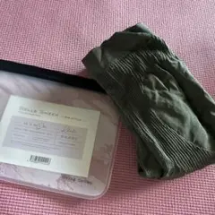 ベルシリーズ　ベルシアーリブステッチ圧着レギンス　カーキ　L