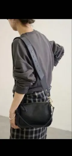 美品　FRAMeWork pelletteria marant 別注ショルダーのサムネイル