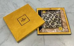 【FENDI】フェンディ 大判ハンカチ 2枚セット（ベージュにテープ跡あり）