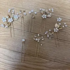 ゴールドのパール花飾りヘアピンセット 7本