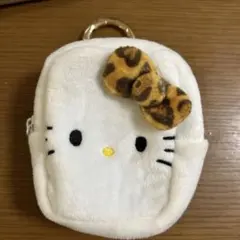 キティ　ポーチ　カラビナ