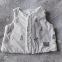 bebe ベスト くま柄 ホワイト 60-90サイズ