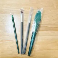 メイクブラシセット 4本 グリーン 未使用