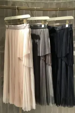 美品リリーブラウン 定価2万円 プリーツスカート