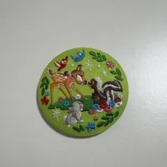 Disney バンビ 刺繍缶バッジ