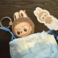 ラブブ labubu &