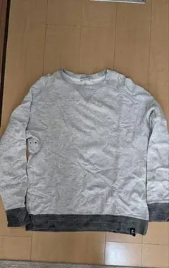 ベイフロー　トレーナー　ジップ　オシャレのサムネイル