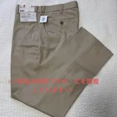 ※新品 【ウエスト約82cm、股下約77cm】UNIQLO ノータックパンツのサムネイル