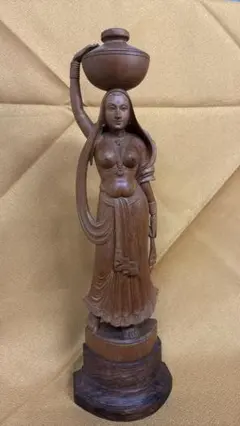 香檀木彫り 女性像繊細な 彫刻 置物 　美術品　5-13 香檀木彫り 女性像繊細な 彫刻 置物 美術品 5-13 - メルカリ