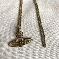 早い者勝ち　入手困難　Vivienne Westwood ネックレス