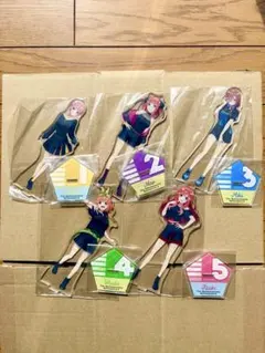 五等分の花嫁　アクリルスタンド　ドンキホーテ　ブラックコーデ