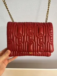 ZARAゴールドチェーンショルダーバッグ 赤