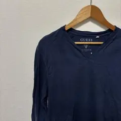 US古着ロンTGUESSネイビーVネック長袖カットソー