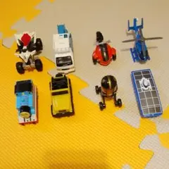 トミカ８台セット　トーマス他