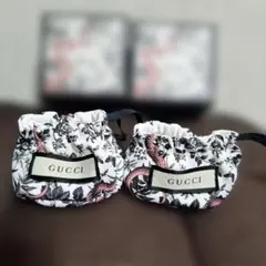 GUCCI。アクセサリー箱保存袋２個セット