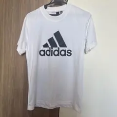 【美品】ADIDAS 半袖Tシャツ