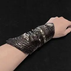 KMRII 14th Addiction handmade レザー バングル KMRII 14th Addiction handmade レザー バングル - メルカリ