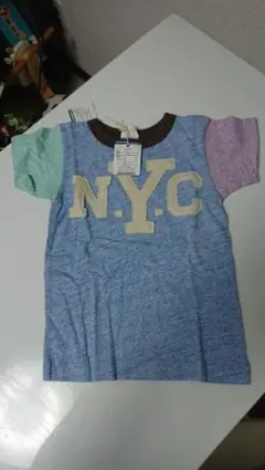 新品子供Tシャツ