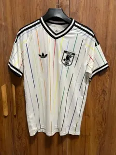 【美品】サッカー日本代表 アウェイ ユニ レインボーストライプ 白 XLサイズ 美品】サッカー日本代表 アウェイ ユニ レインボーストライプ 白 XL