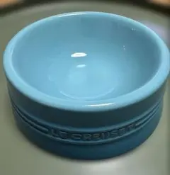 LE CREUSET 青 陶器 ペットボウル　カリビアンブルー　M　限定品　新品 LE CREUSET ル・クルーゼ ペットボウル (Mサイズ) マルセイユブルー
