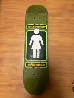GIRL ガール スケートボードデッキ　7.75