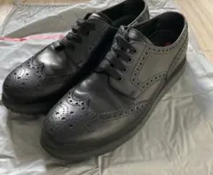 【プラダ】 革靴　ドレスシューズ ダービーシューズ ブラック