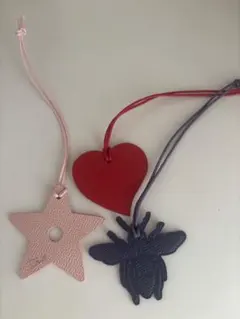 Dior レザー製チャームセット