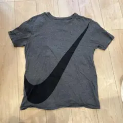 Nike グレー 半袖Tシャツ ロゴ入り