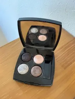 CHANEL アイシャドウパレット 4色