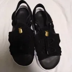 NIKEナイキ　エアーマックスココ　サンダル