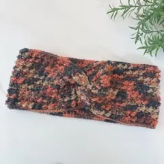 111｜ヘアバンド｜ヘアターバン｜毛糸ハンドメイド｜ツイストデザイン｜少し大きめ