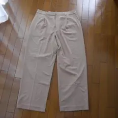 ユニクロ　タックワイドパンツ(丈長め75cm)3XL 32BEIGE