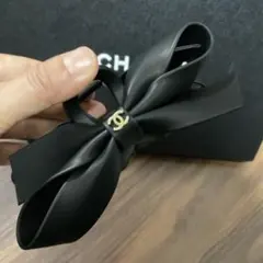 シャネルCHANEL黒ヘアクリップ　ノベルティー　新品　匿名配送　即日発送