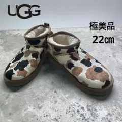極美品✨UGG CLASSIC ultra mini cow print 22㎝