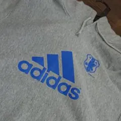 adidasパーカー