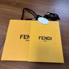 FENDI ショッパー 2枚セット チャーム付 FENDI ショッパー 2枚セット チャーム付 - メルカリ